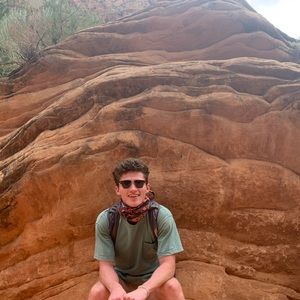 Meet your Posher, Joel